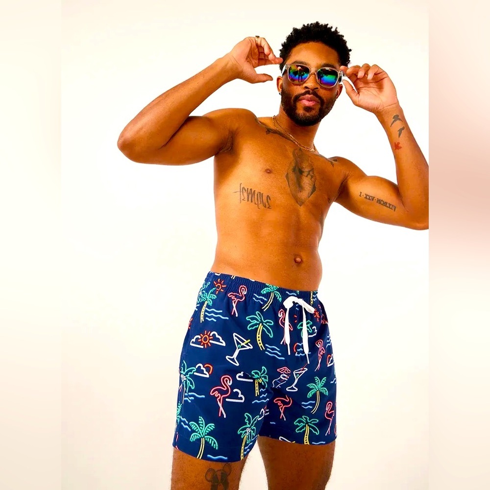 CHUBBIES - Neon Lights Swim Trunks, Men’s 2XL - Picture 4 of 12